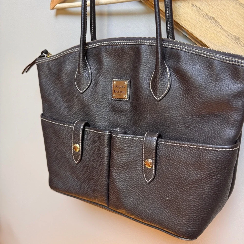 Dooney & Bourke Dark Brown Black Pebble Grain Leather Tote Bag Gold Hardware Med